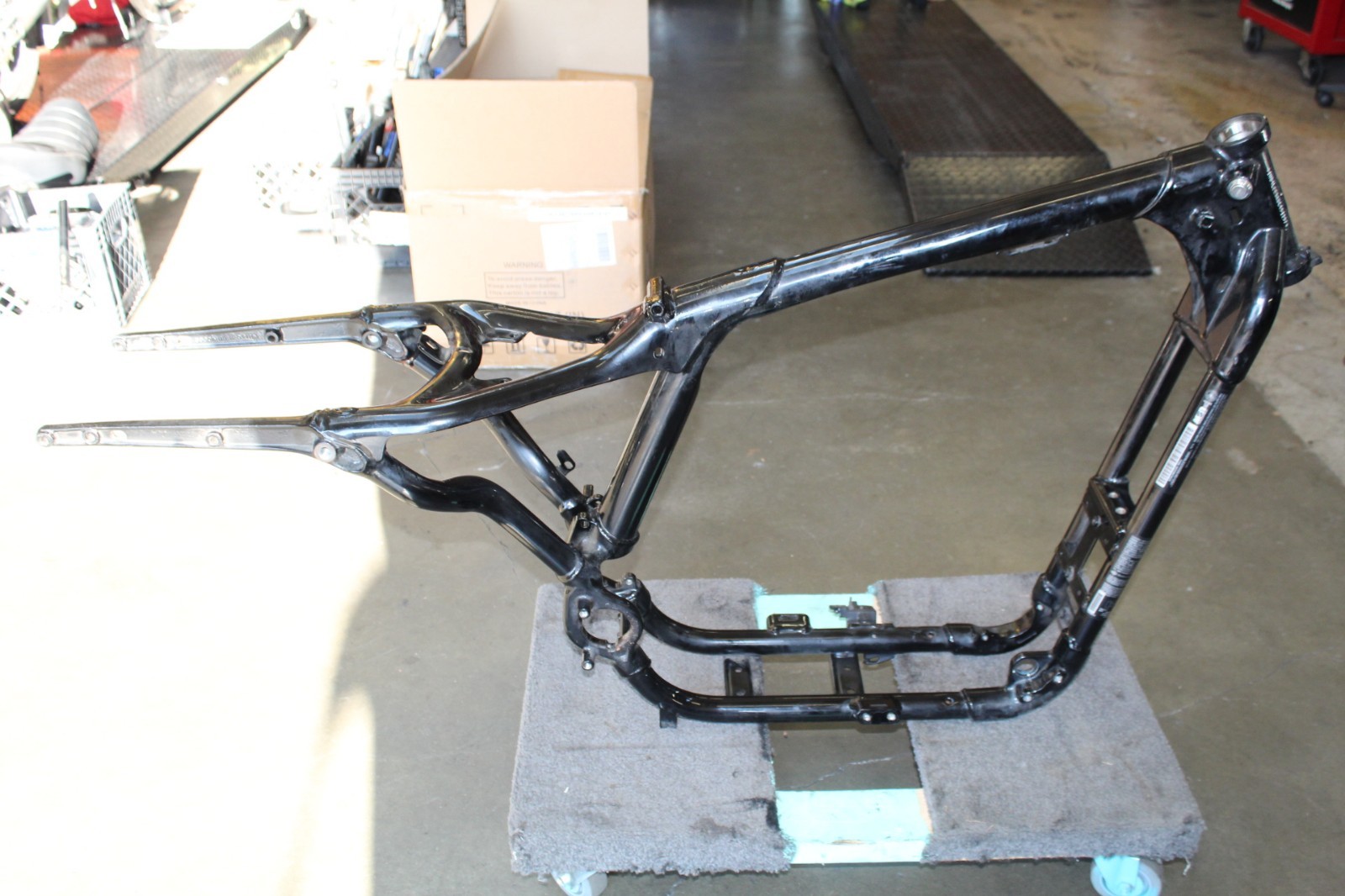 2013 Harley-Davidson XL Sportster 883 Iron  Frame Chassis NO KEY Ez Reg
