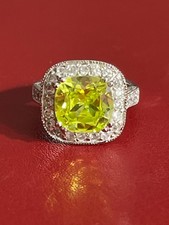 925 Sterling Silver Ring Cushion Peridot Size 6.5