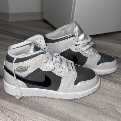 Jordan Air Jordan 1 Mid Unisex Kinder Sneaker Leder EU 37,5 HV4400-014