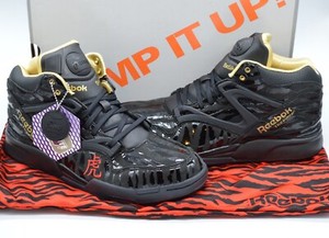 reebok pump black gold