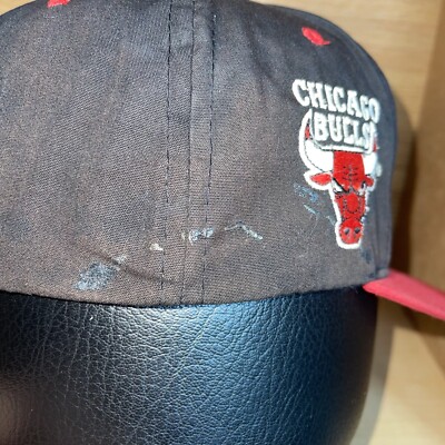 Vintage Chicago Bulls Bugs Bunny Logo 7 NBA Snapback Hat Looney