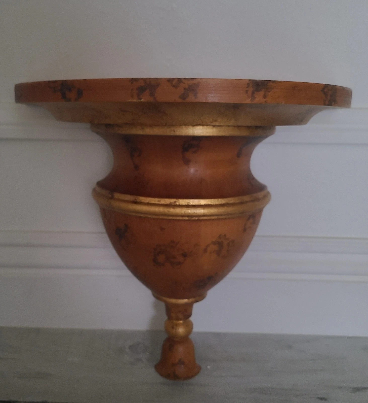 Vintage Italian Florentine Gold Wall Sconce Shelf