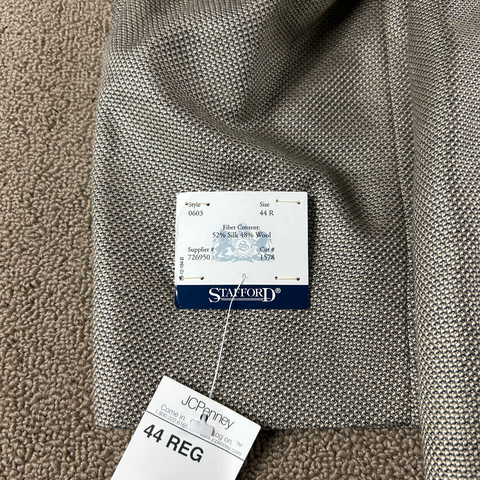 Stafford Men's Silk Wool Blend Sport Coat Blazer Brown Size 44R NWT MSRP $150