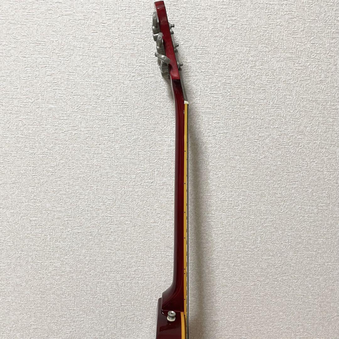 Epiphone Les Paul Classic Plaintop Electric Guitar Cherry Epiphone Les Paul Classic Plaintop Electric Guitar Cherry
