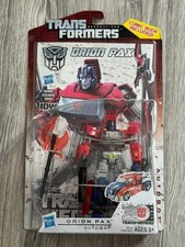 Transformers Generations 30 Deluxe ORION PAX  IDW Comic Book Brand New Sealed