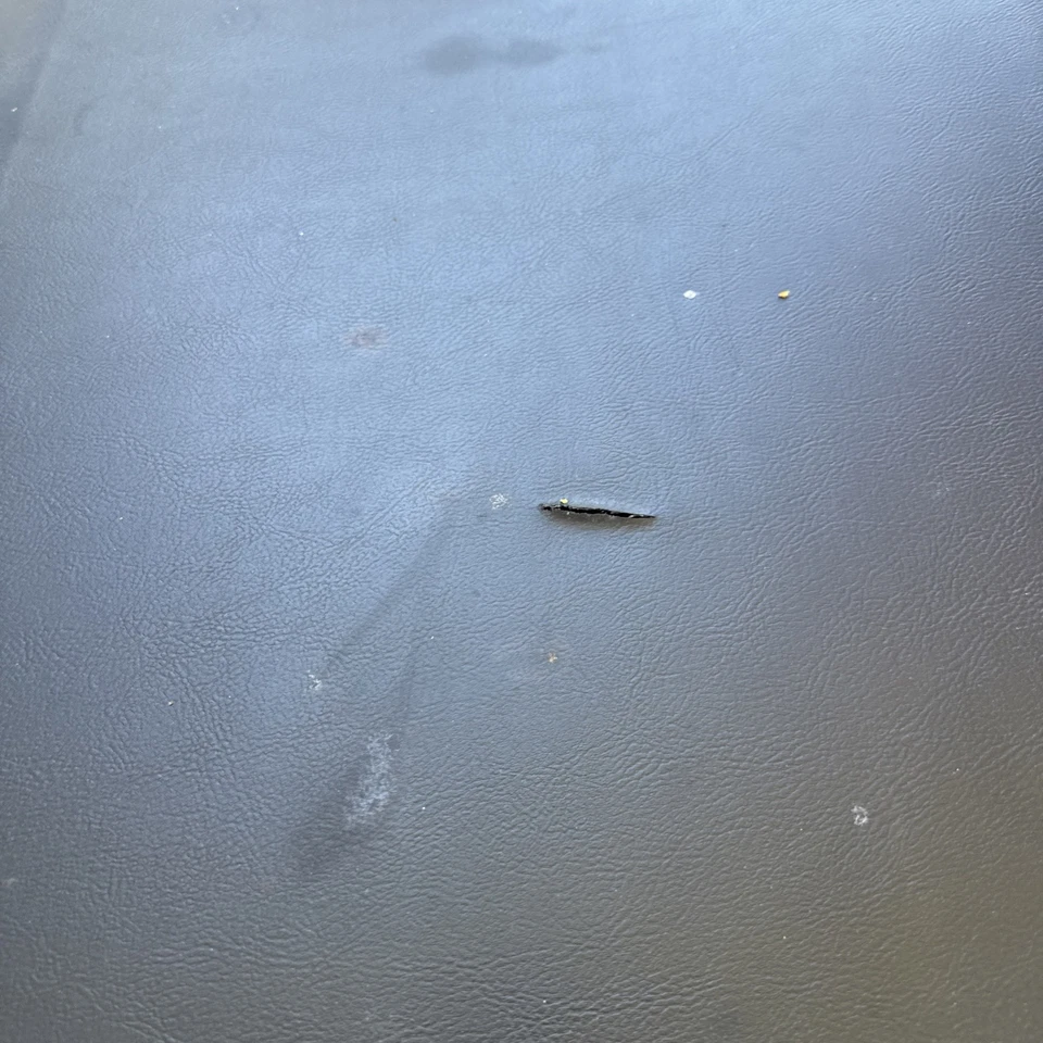 Cubierta blanda Tonneau triple plegable genuina Chevy GM de 6' 6" para Silverado 1500 2018 Foto 3 de 4