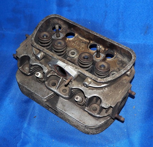 1966 Volkswagen Käfer Karmann Ghia 1300cc 50HP Motor Zylinderkopf 113101373