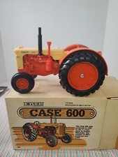ERTL 1/16 Scale Case 600 Tractor Original Packaging