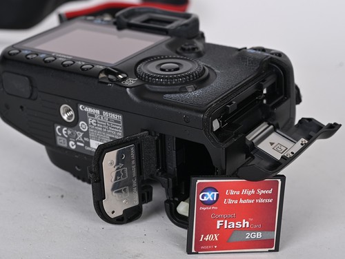 EX+ Canon EOS 50D 15.1MP Digital APS-C SLR camera body with Grip NO CHARGER - Picture 8 of 14