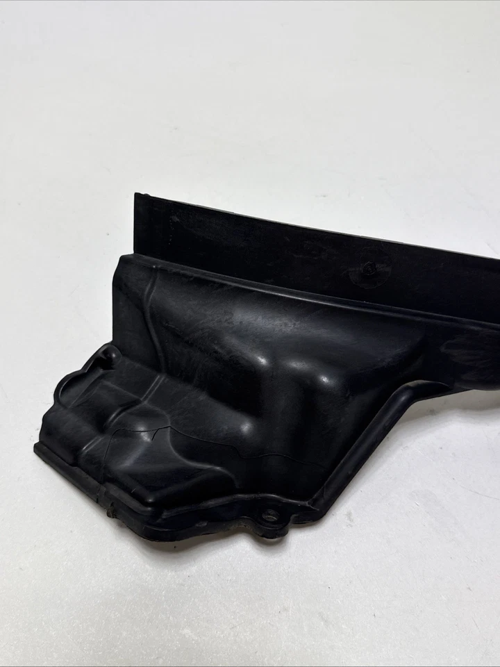 BMW 535I Xdrive 2011-2016 - cortafuegos derecho/cubierta del capó 7204336 usado OEM Foto 2 de 4