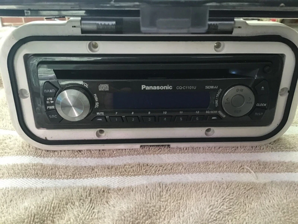 Honda Goldwing GL1000 1978 radio inserción Panasonic CQ-C1101U Foto 3 de 4