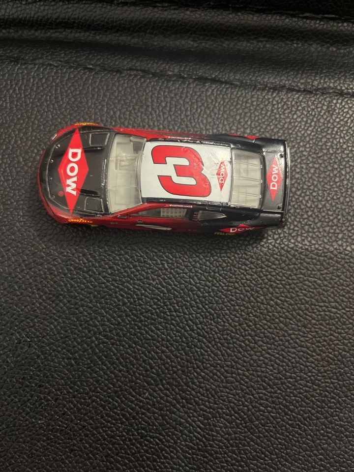 2018 Austin Dillon Dow Daytona 500 Raced Win Camaro 1:24 /743 - Image 3 of 4