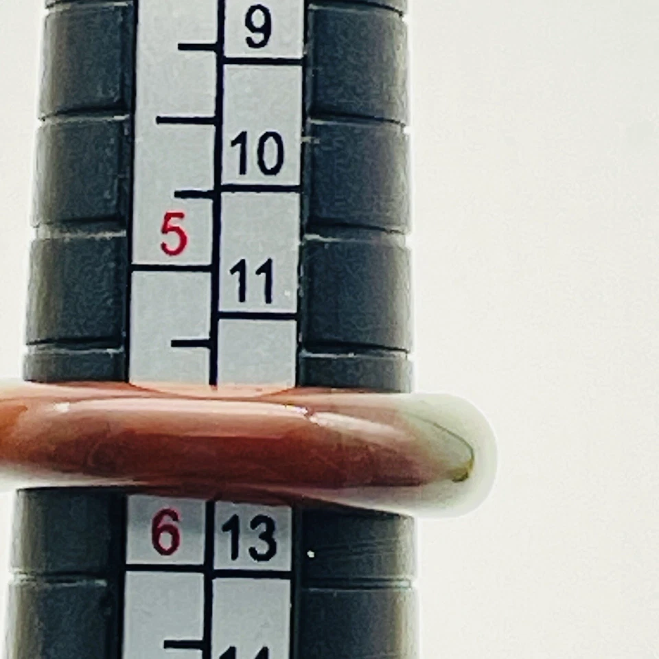 Anillo Lucite Mármol Vintage Multicolor Banda Remolino Retro Y2K Mod Resina Boho Foto 4 de 4