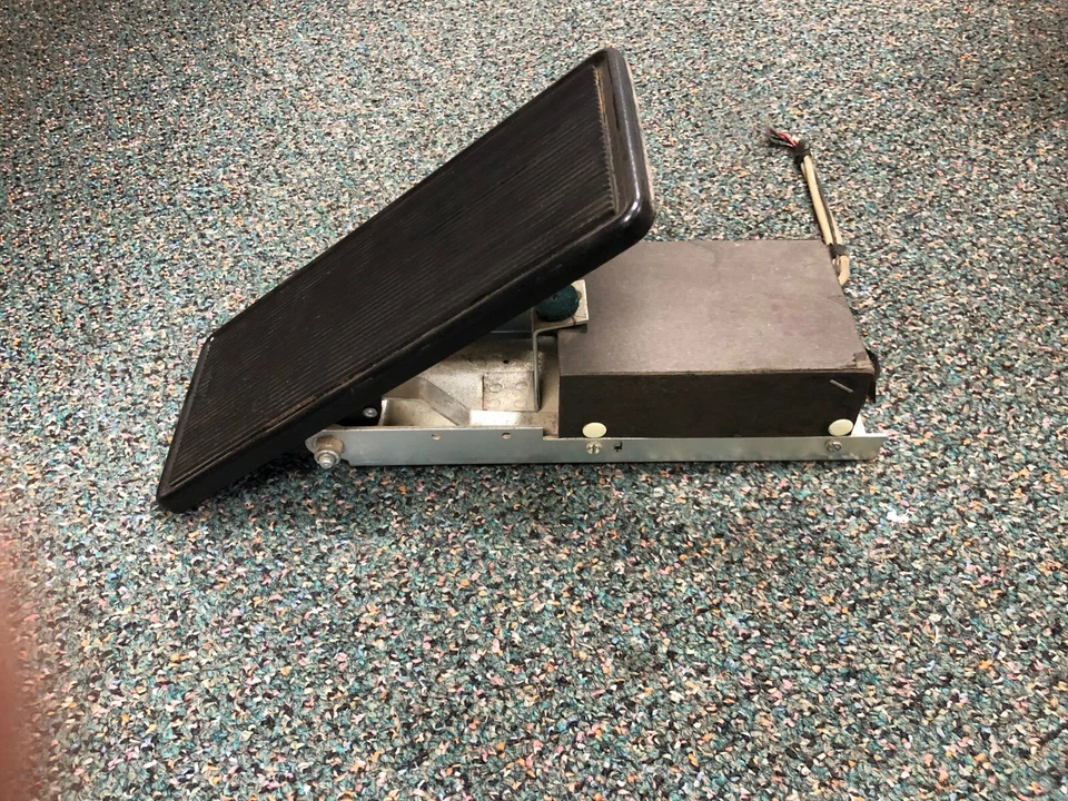 Pedal de expresión de volumen de órgano Baldwin vintage ¡HAZ OFERTA! Foto 4 de 4