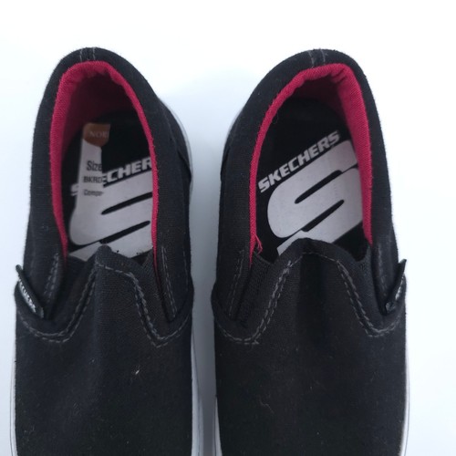 Sketchers Kid NWOT Black Canvas Slip-Ons White Stitching White Rubber Sole Kid11 - Picture 7 of 9