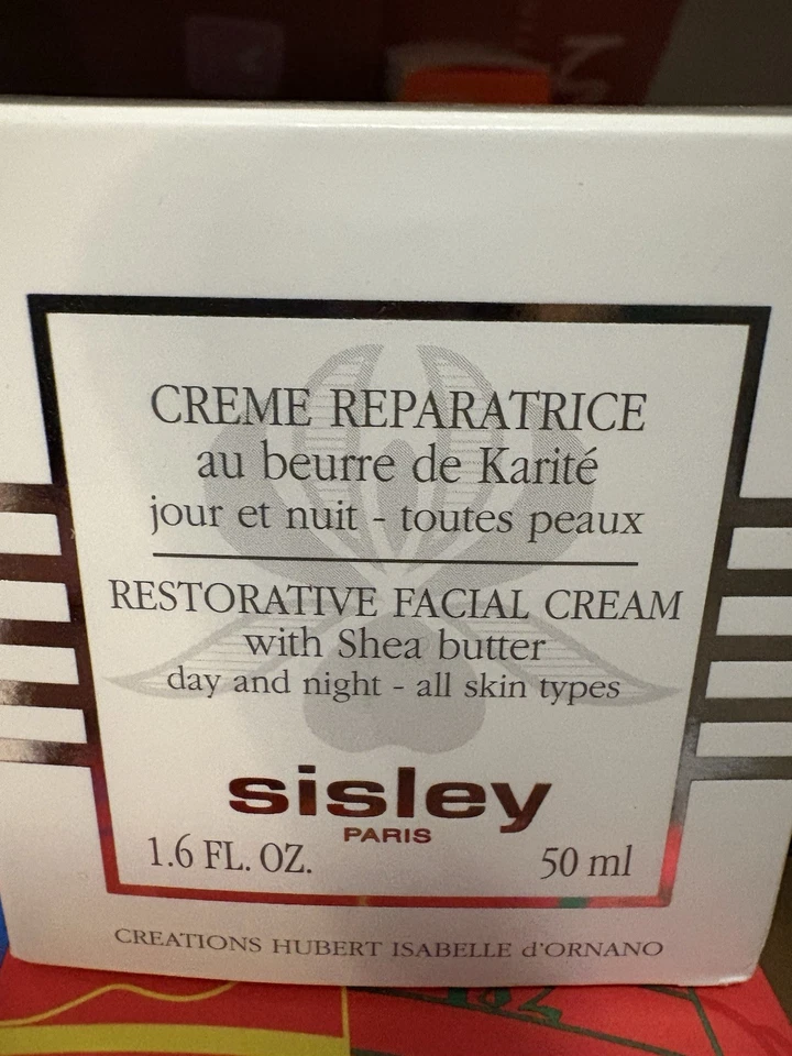Crema facial restauradora con manteca de karité Sisley 1,6 oz 50 ml - m Foto 2 de 4
