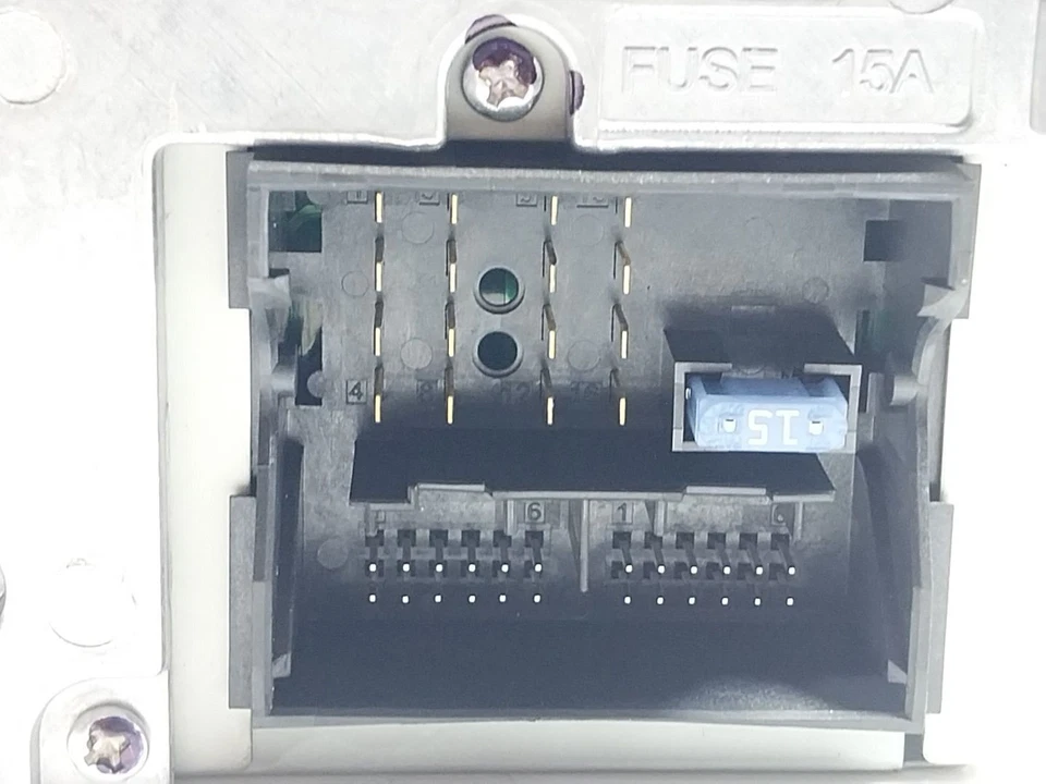 8T1035186C AUDIOSYSTEM / RADIO-CD / 8T1035186C / 17449611 FÜR AUDI A4 B8 8K2 1 - Bild 4 von 4