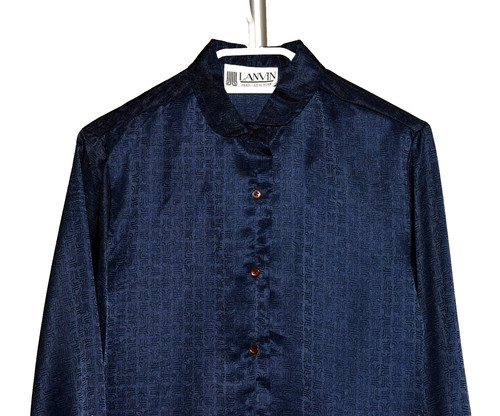 Lanvin, WOMEN'S VINTAGE LANVIN BLOUSE SHIRT JL MONOGRAM SIZE 6 (S-M) P2P 19" MADE IN USA