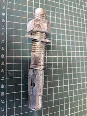 Hilti Durchgangsbolzenanker Beton M20 x 130 mm  