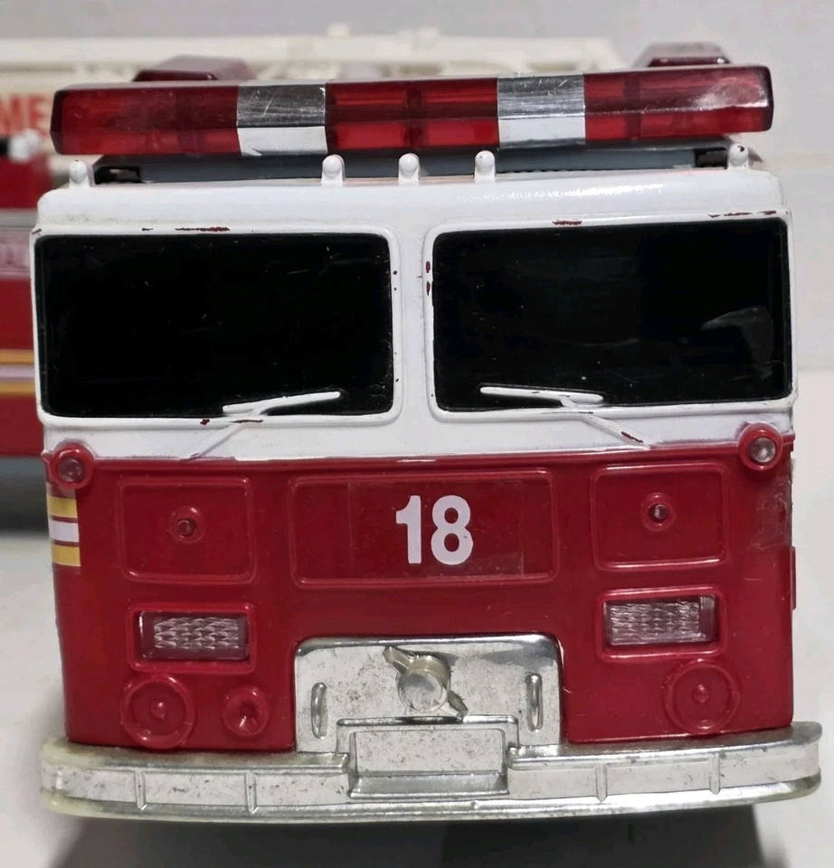 Camión de colección FunRise 27" Metro City Fire Department #18 1992 - ¡FUNCIONA! Foto 2 de 4