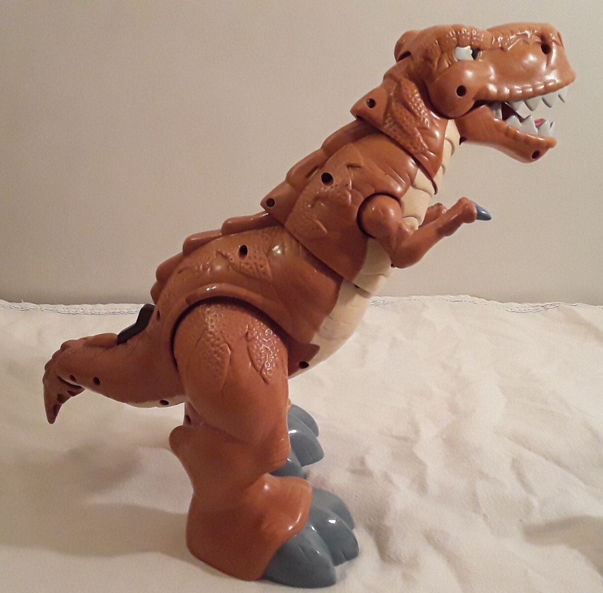 Picture 2 of 12