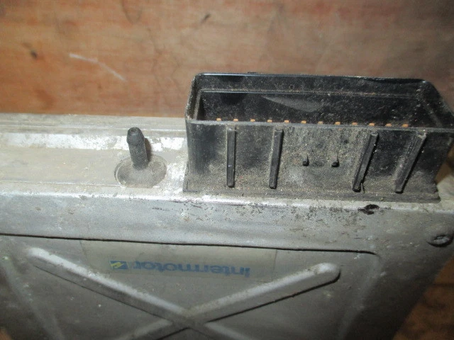 Rover 114 1.4 Gta Motorsteuerung Einheit ECU ~ Intermotor Machen Teil - Bild 2 von 3