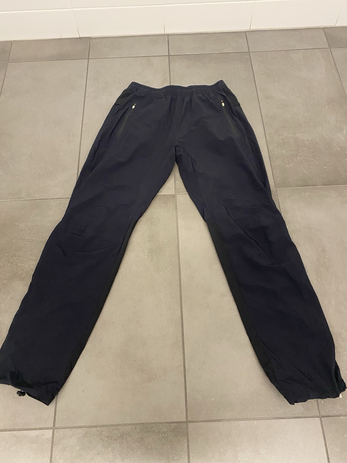 On Cloud Running Pants Performance Jogger Vented … - image 2
