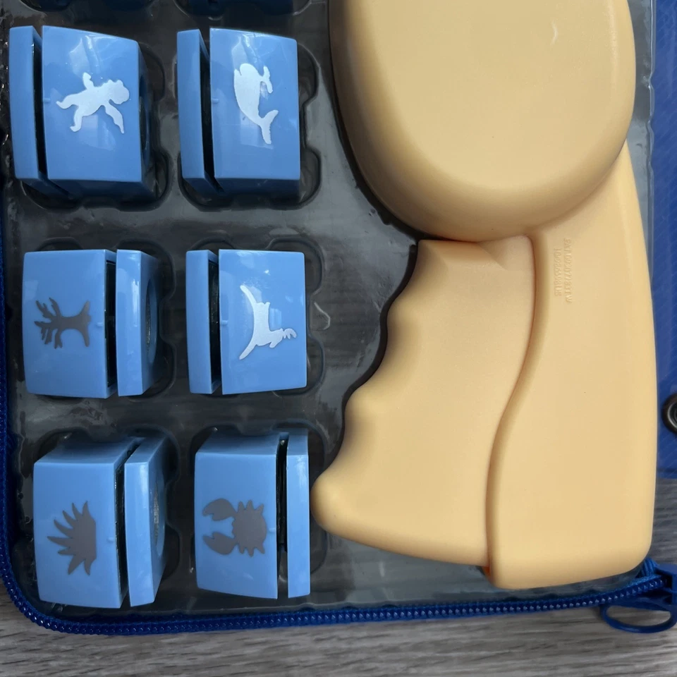 Kraftix Magnetic Paper Punch Kit – 12 Interchangeable Paper Hole Punches Case - Image 3 of 4