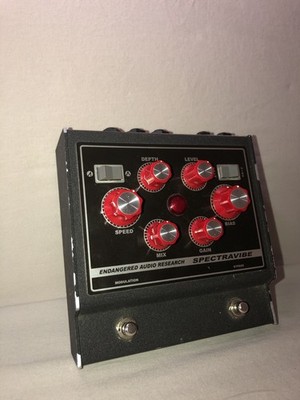Spectravibe/Boutique Effects Pedal/Endangered Audio Research/Rare!!!/with Manual