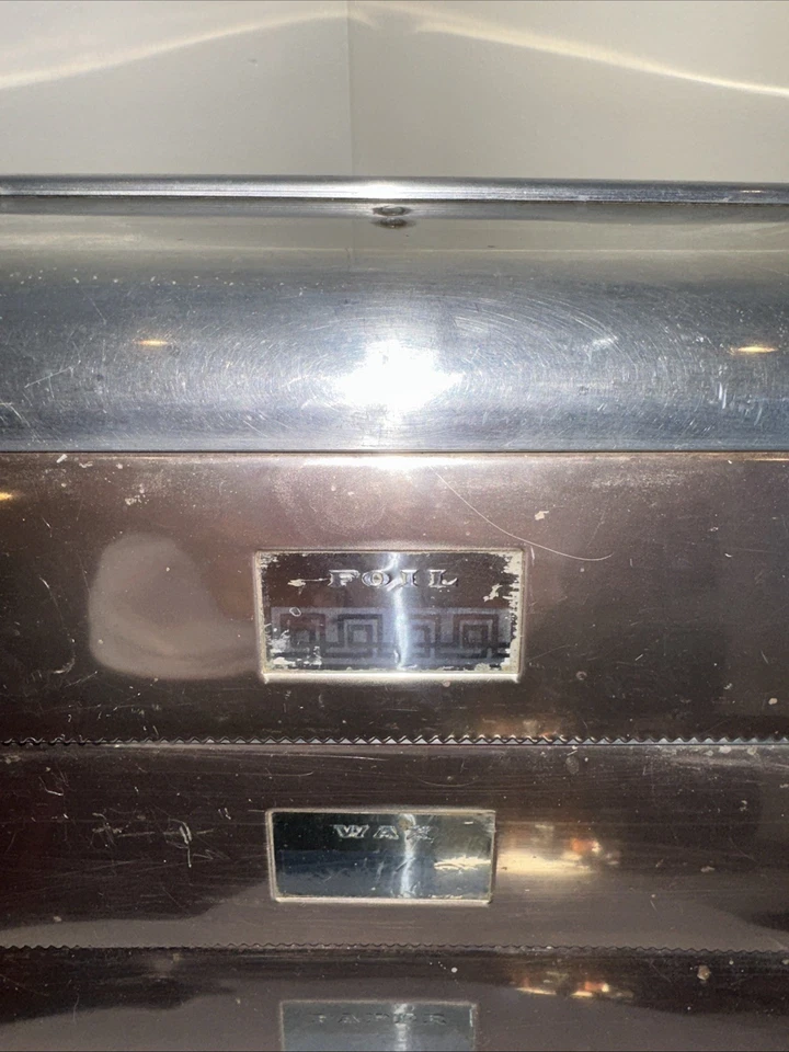 VTG Kromex MCM 1950s Kitchen Foil Wax Paper Towel Dispenser Wall Mount  2 Tone - Image 4 of 4