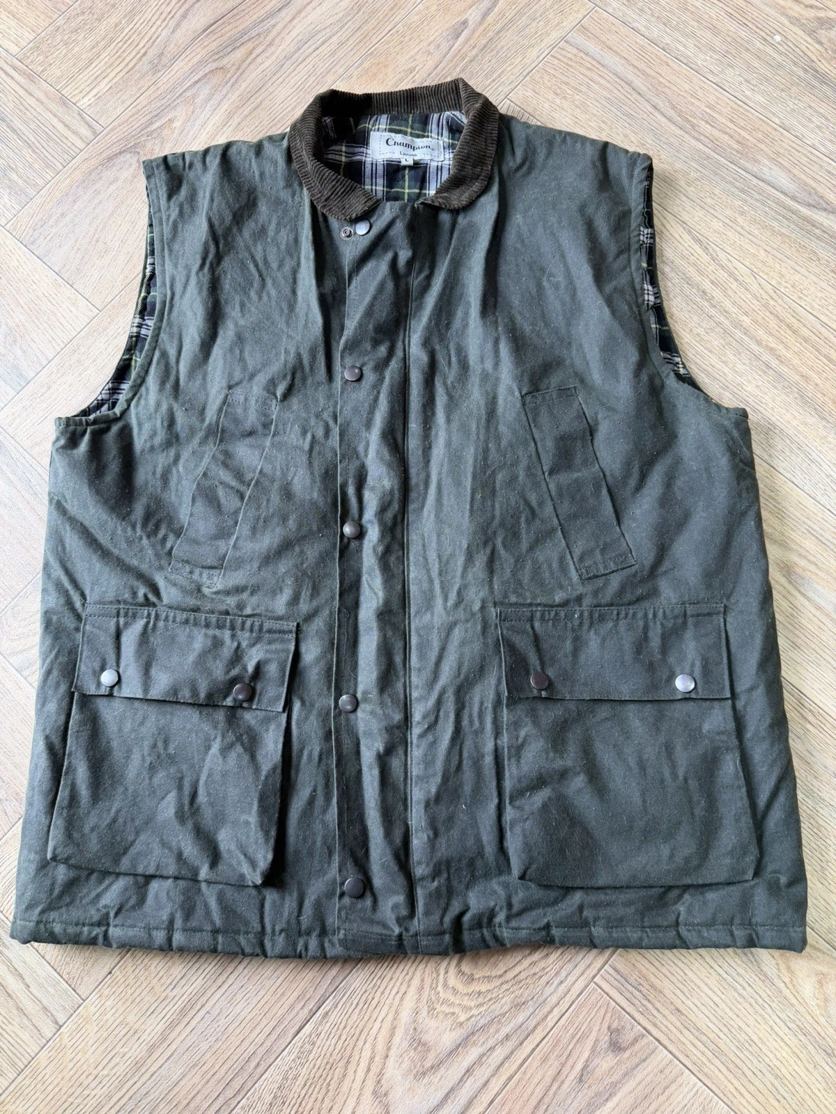 Champion Bodywarmer Lightly Padded Wax Jacket Front Pockets unisex large Lanark