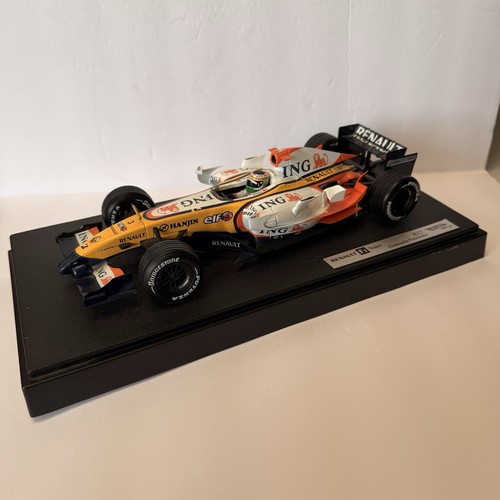 Renault F1 1/18 R27 Giancarlo Fisichella Hot Wheels Racing Diecast Model