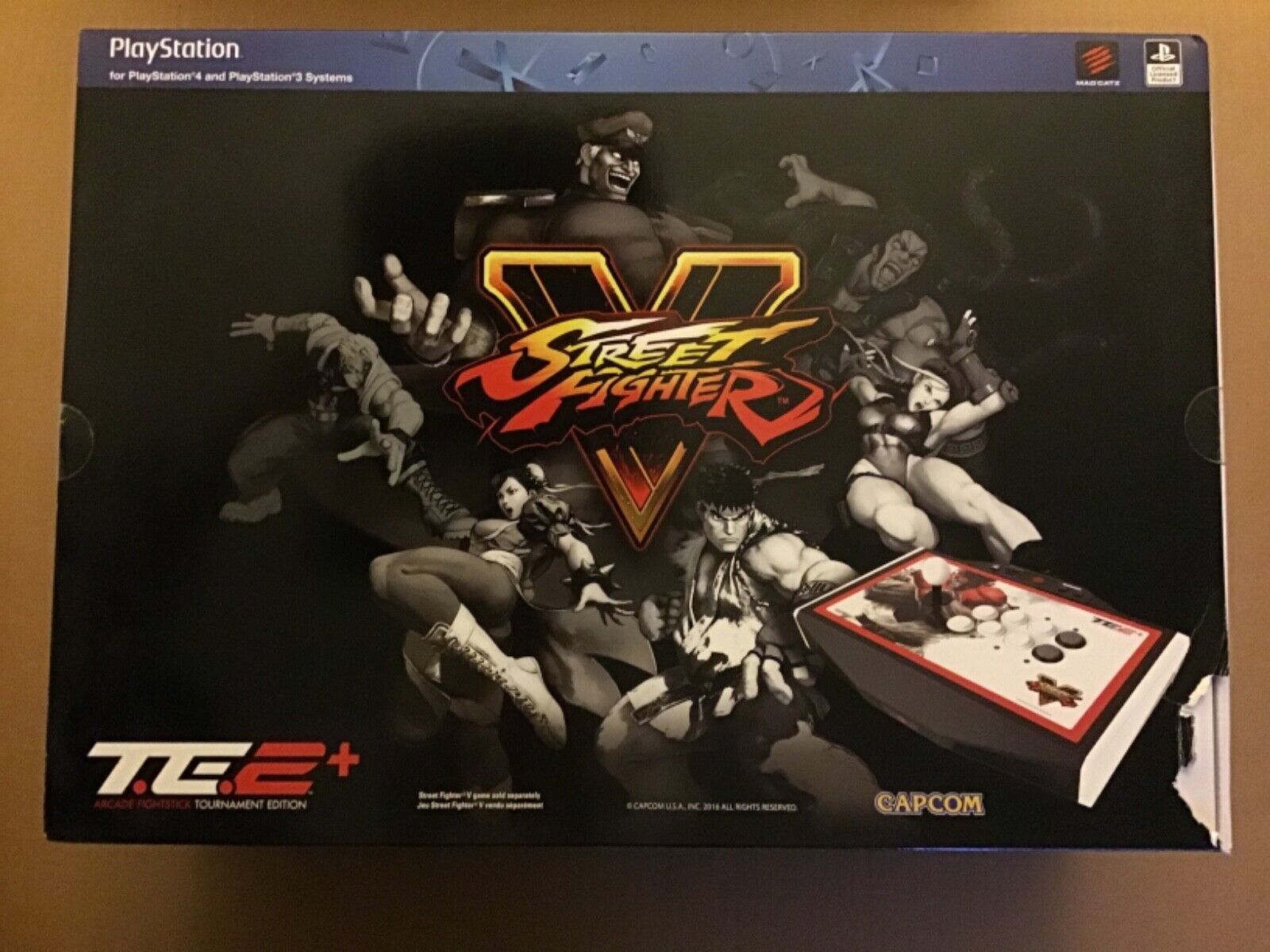 Review: Street Fighter V Arcade FightStick Tournament Edition 2+ –  Destructoid