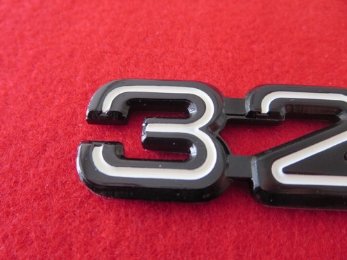 Ferrari 328 Badge Emblem Script Logo - Rare Factory Original - Picture 2 of 7