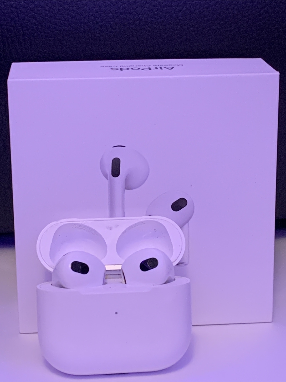 wireless earbuds-image