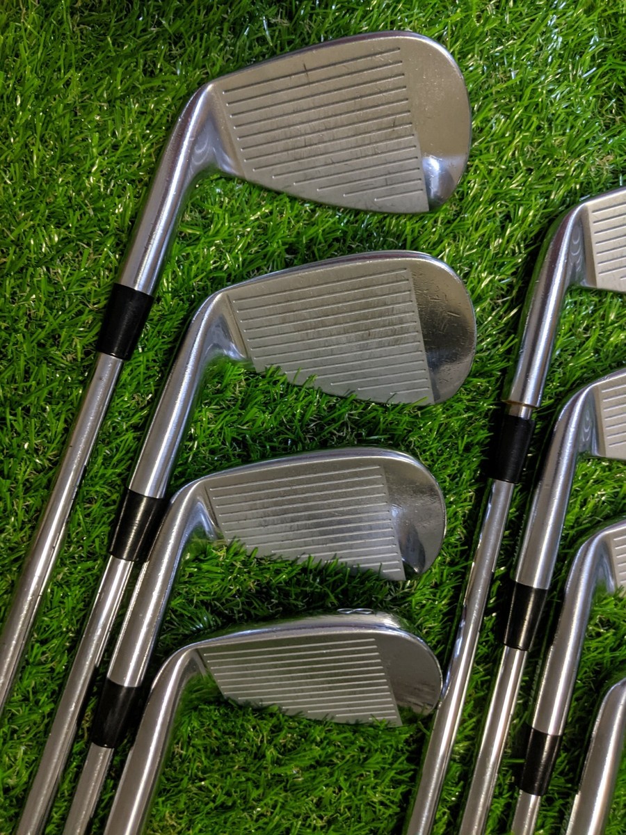 8 x Bridgestone J33 Golf Irons Forged Golf Pride Right