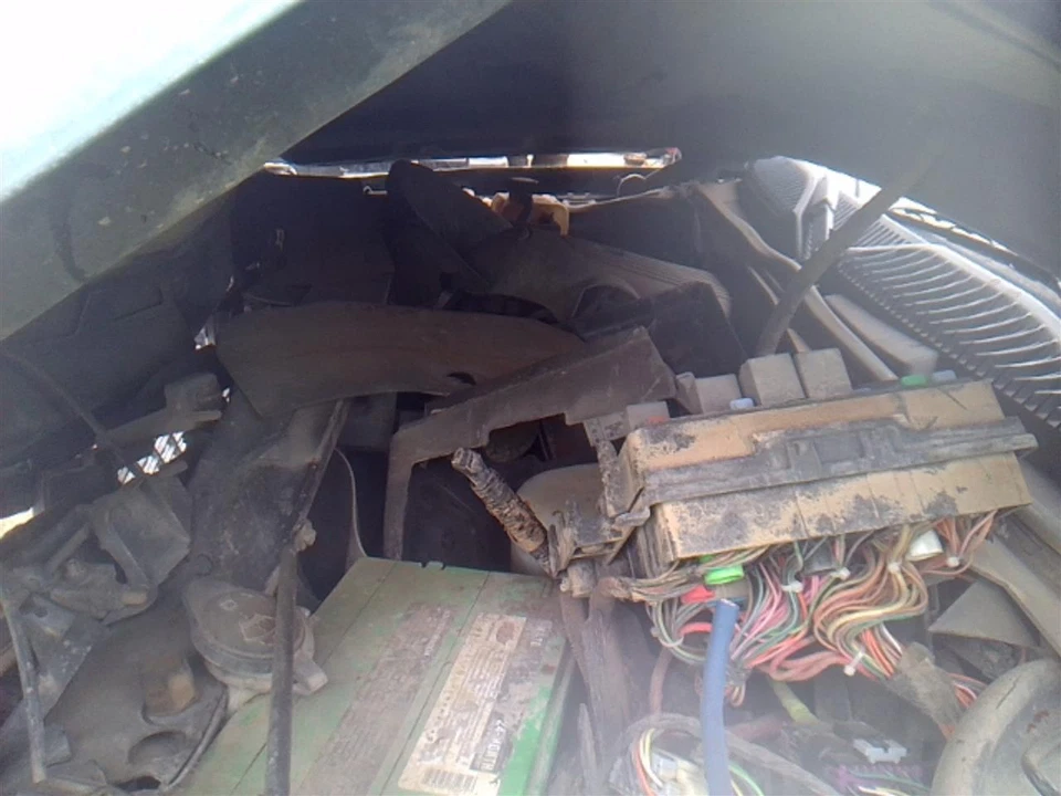 Medidor de velocímetro usado se adapta a: Chevrolet Silverado 1500 2003 camioneta clúster MPH Estados Unidos Foto 2 de 4