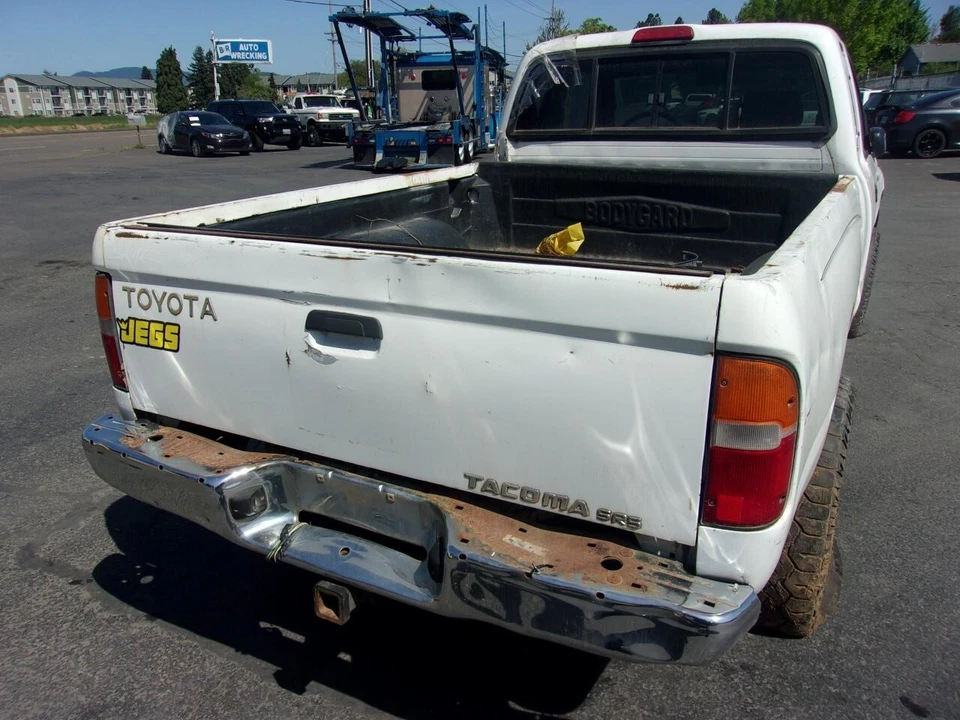 Used Front Suspension Stabilizer Bar fits: 1999 Toyota Tacoma Front 4x2 PreRunne Foto 2 de 4