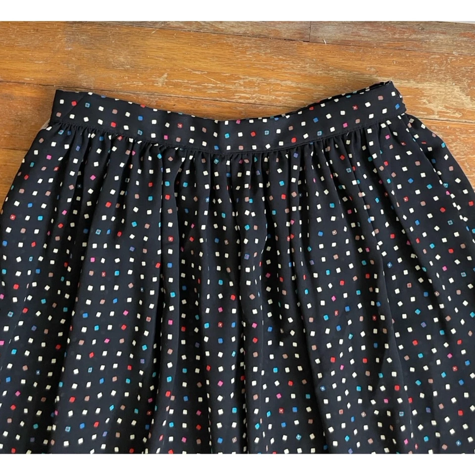 Falda Vintage Estampado Geométrico Talla XXS 24" Cintura Años 80 Negro Crepé Línea A Foto 2 de 4