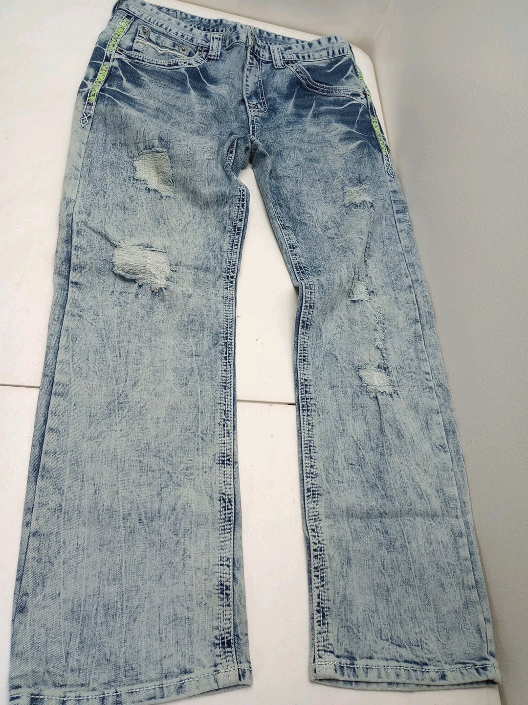 CJ Black Premium Jeans Mens 34x32 Relaxed Straight Acid Wash Distressed Denim