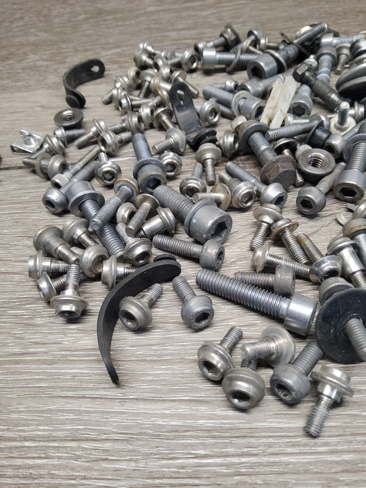 2021 21 21-25 BMW G310R G310 разные болты винты оборудование DL-688 - Изображение 3 из 4