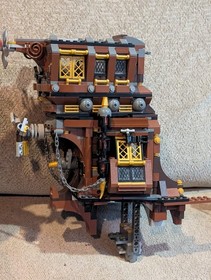 LEGO The LEGO Movie 70810 MetalBeard's Sea Cow Incomplete 