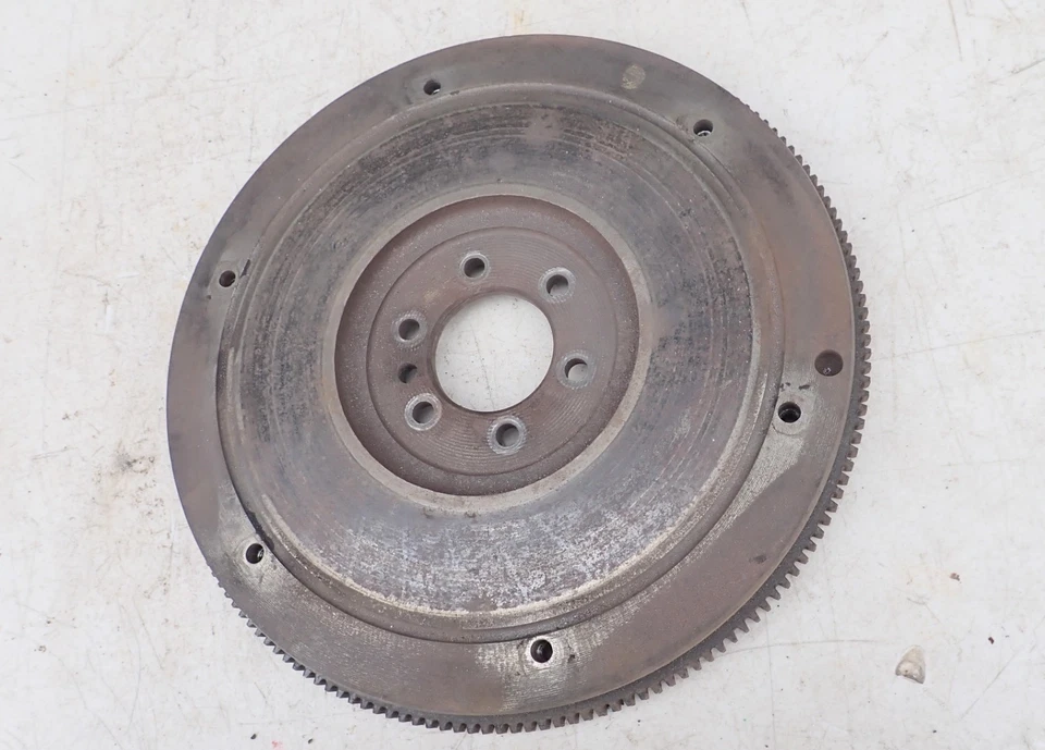 Volante de inercia de transmisión manual OEM GM 3729004 SBC BBC números coincidentes 168T B 26 2 Foto 2 de 4