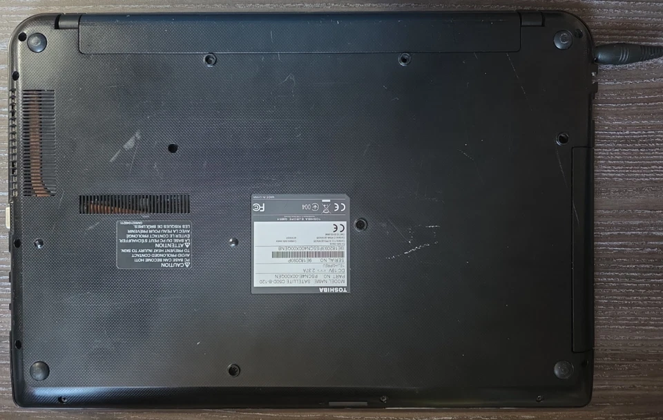 Toshiba SATELLITE C50-B-14D 15.6" AMD E1 6010┃4GB RAM,500GB HDD, WIN NOT ACTIVE - Image 3 of 4