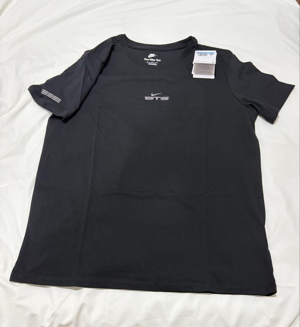 NIKE x BTS limited t-shirt black korea arirang tour merch Women's