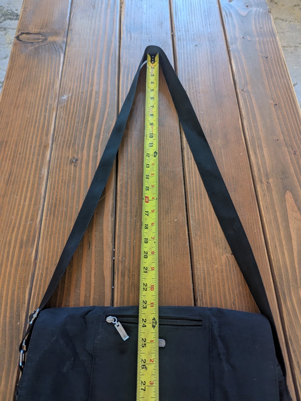 Baggallini Solid Black Messenger Work or Travel B… - image 12