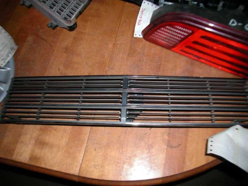 85-87三菱Galant格栅 — 第 2/2 张图片