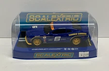1:32 SCALEXTRIC Slot Car C3258 - Chevrolet Camaro #6 Stevenson Motorsport Sunoco