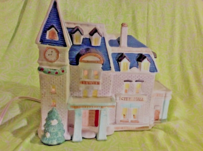 Lemax Victorian Charming City Hall W/Clock Tower New! U.S.Domestic Shipp only