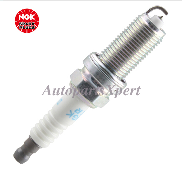 90919-01233 8 pcs OEM NGK Spark Plugs For Toyota RAV4 Camry Venza